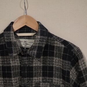 Rogue Territory Jumper Shirt - Black/Natural Herringbone Plaid Flannel M